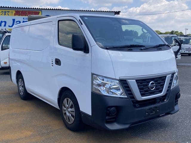 NISSAN NV350 CARAVAN 1.25t