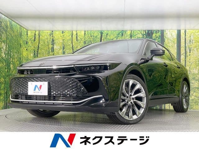 TOYOTA CROWN CROSSOVER
