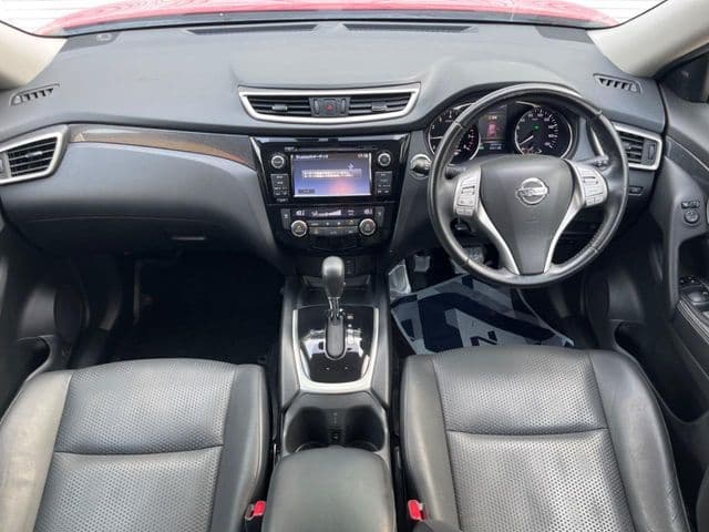 NISSAN