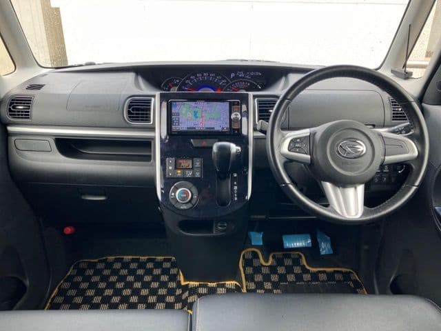 Car thumbnail 2