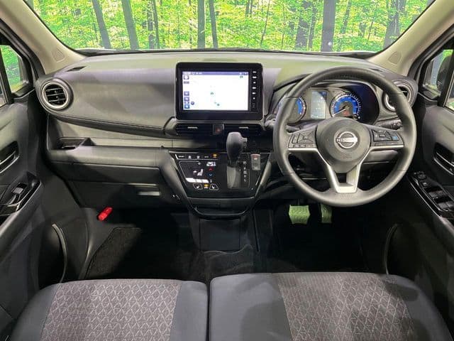 NISSAN