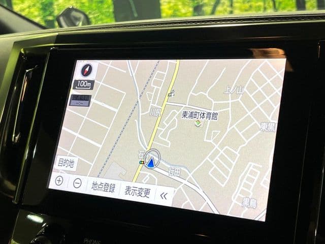 Car thumbnail 4