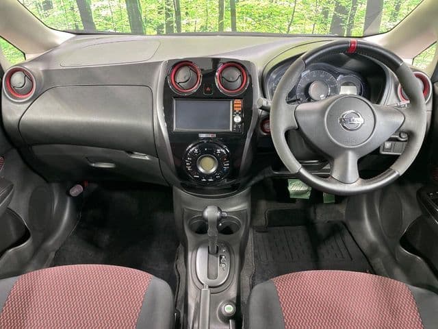 NISSAN