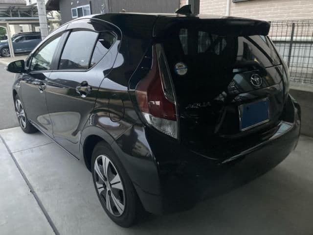 Car thumbnail 4