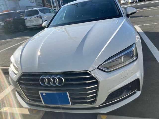 Car thumbnail 2