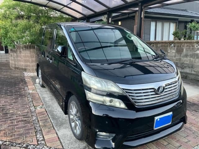 TOYOTA VELLFIRE