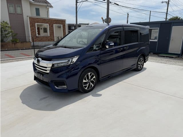HONDA STEPWAGON SPADA