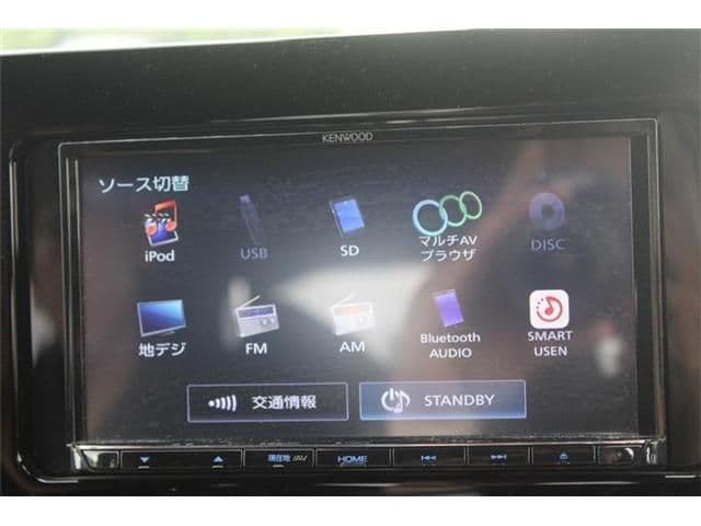Car thumbnail 3