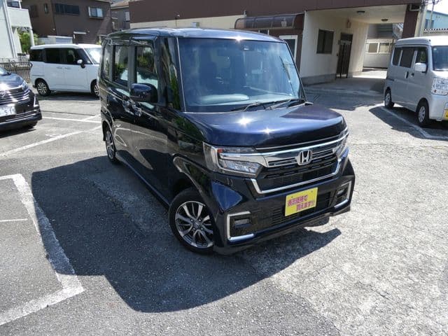 HONDA N BOX CUSTOM