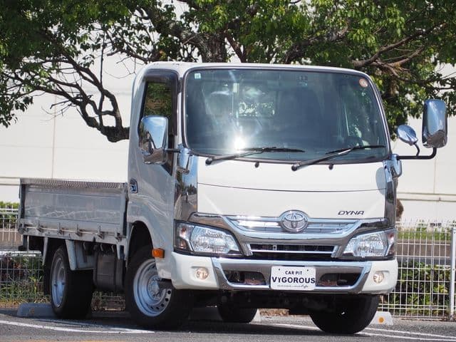 TOYOTA DYNA