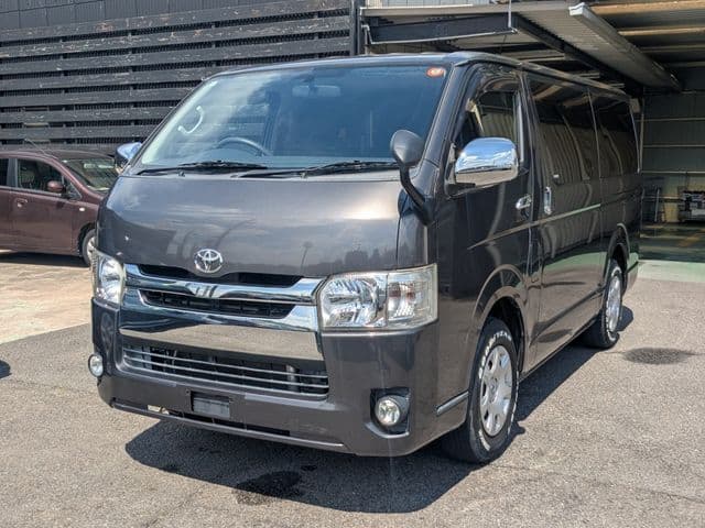 TOYOTA HIACE van 2WD