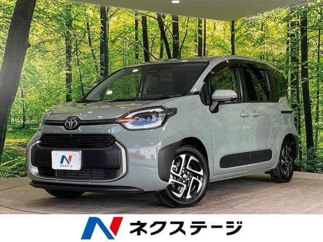 TOYOTA SIENTA HYBRID