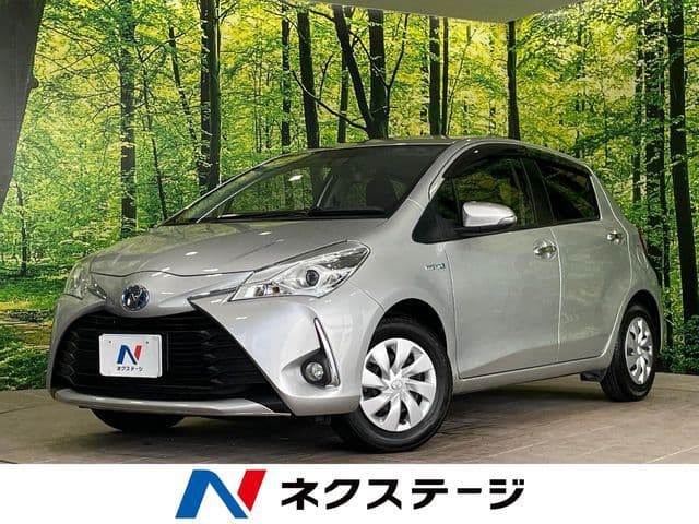TOYOTA VITZ HYBRID