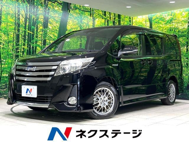 TOYOTA NOAH HYBRID