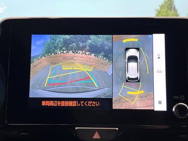 Car thumbnail 4