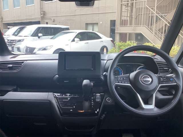 NISSAN