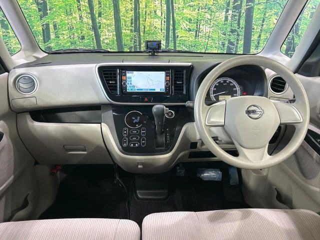NISSAN