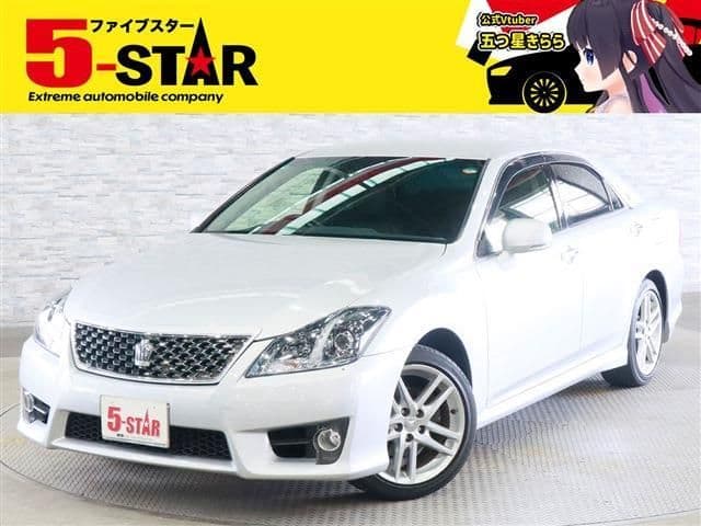TOYOTA CROWN sedan