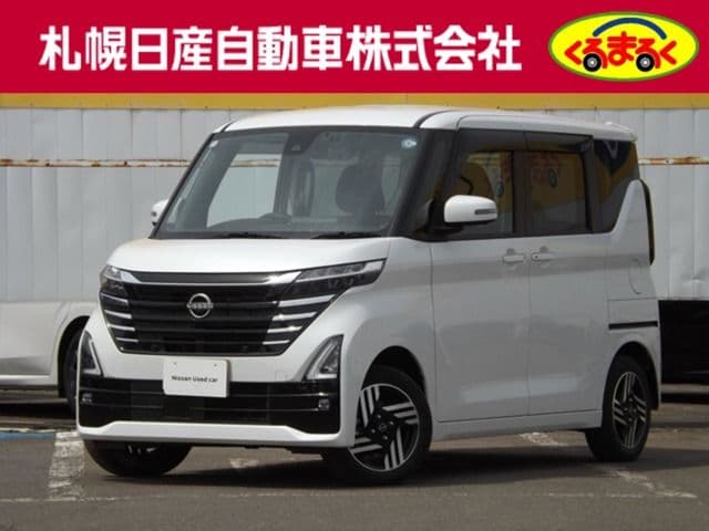 NISSAN ROOX 4WD