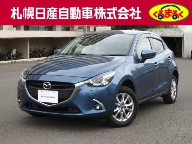 MAZDA DEMIO 4WD