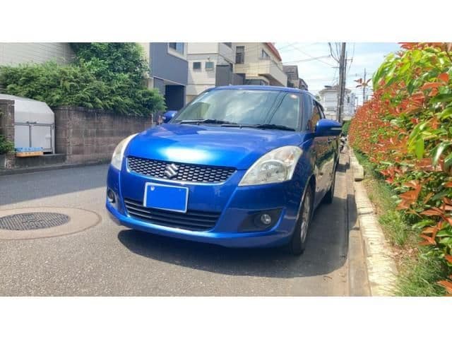 SUZUKI SWIFT