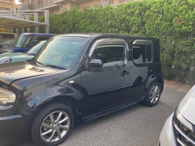 NISSAN