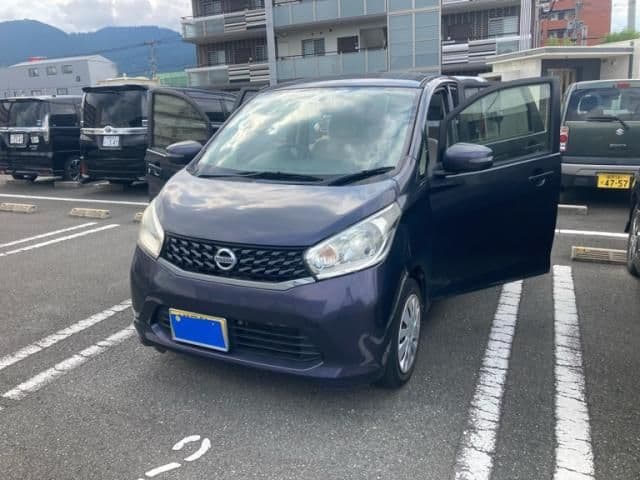 NISSAN