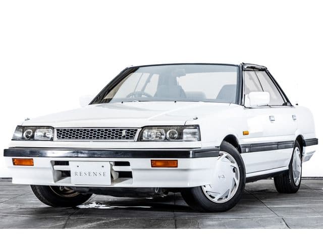 NISSAN SKYLINE