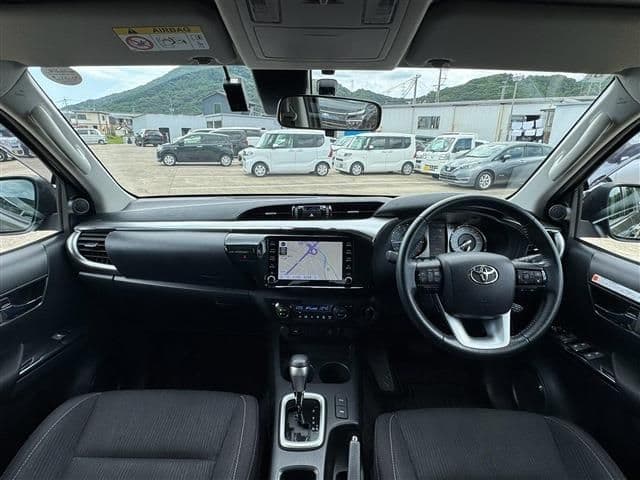Car thumbnail 3