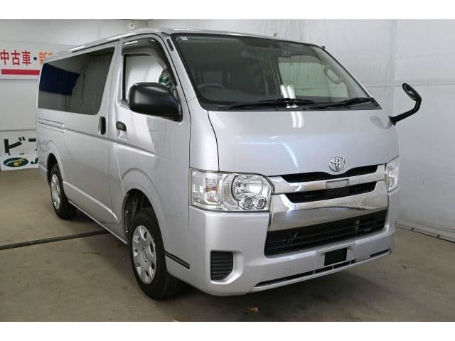 TOYOTA HIACE van 2WD