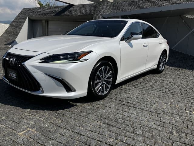 TOYOTA LEXUS ES300h
