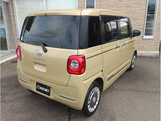 Car thumbnail 3