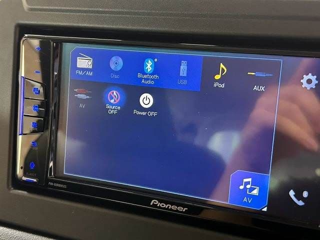 Car thumbnail 3