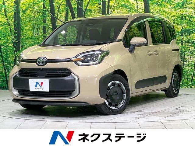 TOYOTA SIENTA HYBRID