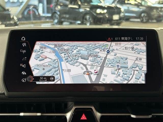 Car thumbnail 3