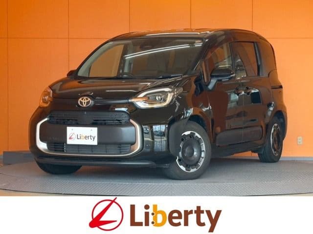 TOYOTA SIENTA HYBRID