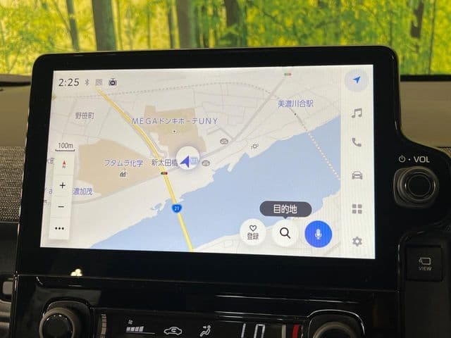 Car thumbnail 4