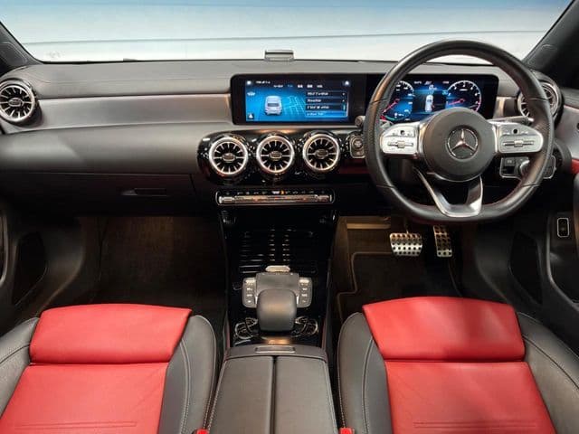 MERCEDES BENZ