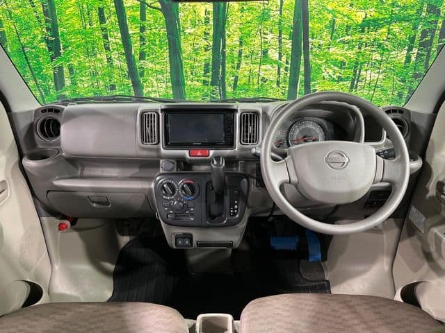 NISSAN