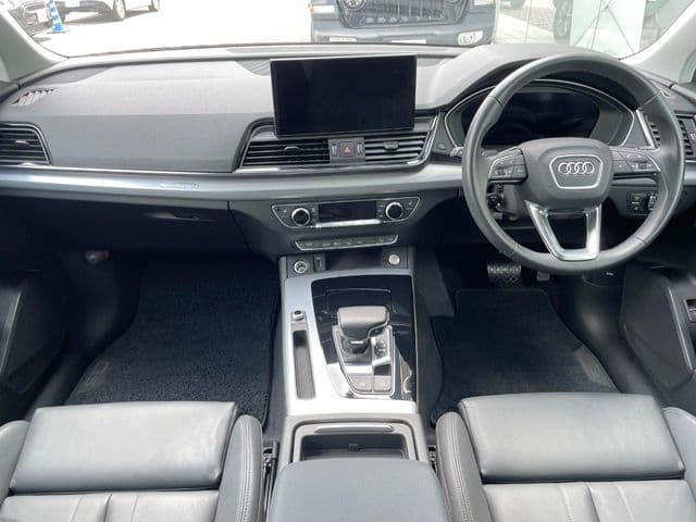 AUDI