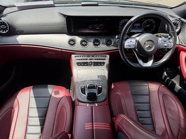 MERCEDES BENZ