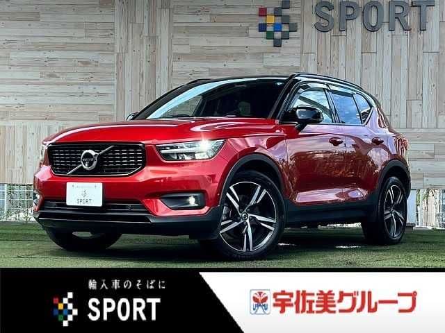 VOLVO VOLVO XC40