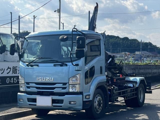ISUZU FORWARD