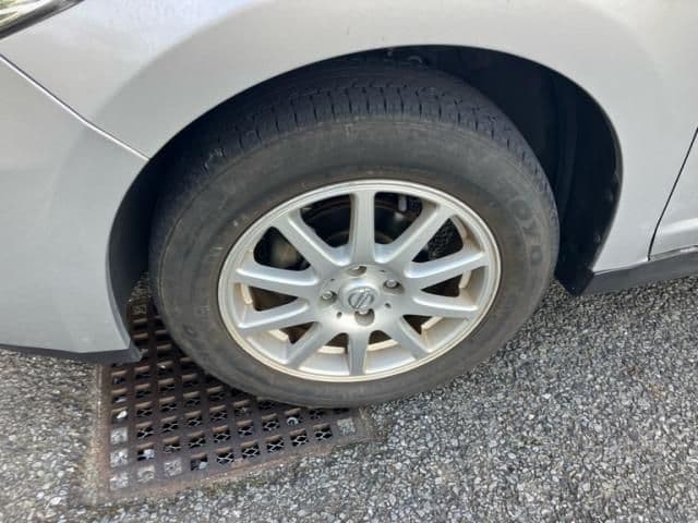 Car thumbnail 3