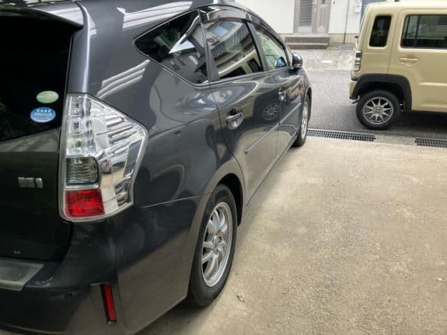 Car thumbnail 4