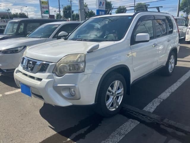 NISSAN