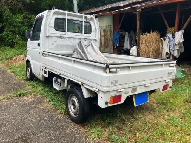 Car thumbnail 4