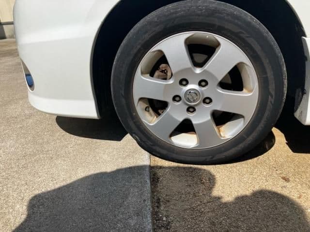 Car thumbnail 3