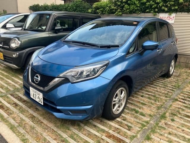 Car image 1