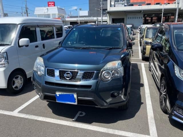 NISSAN
